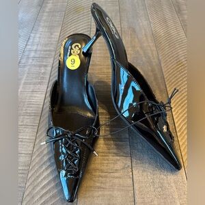 GBG Los Angeles Black Pointed Toe Bow - Corset Mules Heels Women’s Size 9 NWOT